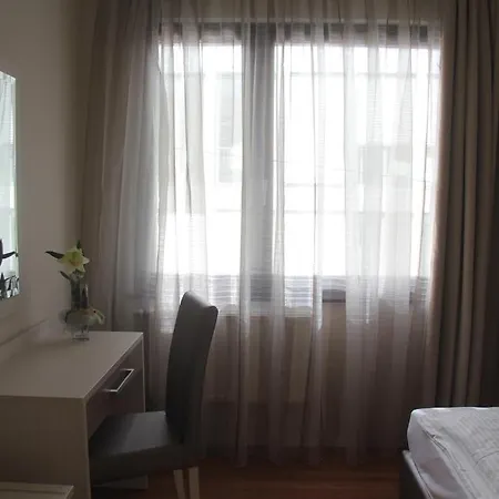Hotel Centro 2*